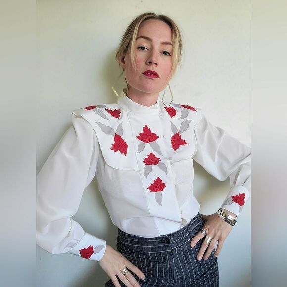 The Rosalia Red Rose Victorian Vintage Blouse S - Picture 8 of 12